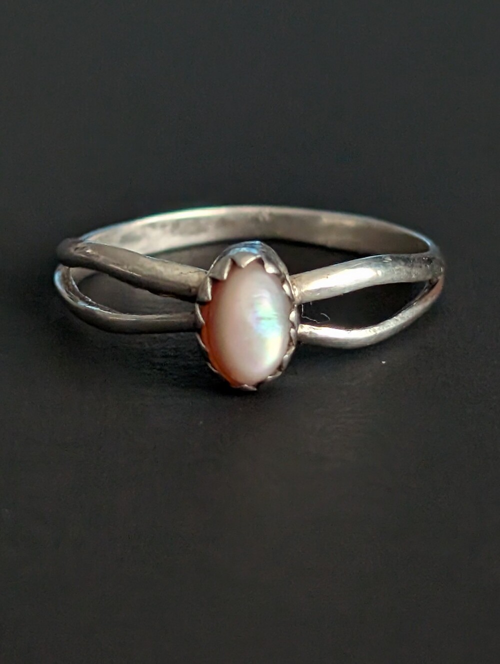 Vintage Dainty Silver Mother Of Pearl Ring - Sz 5.5 - Mop Sterling